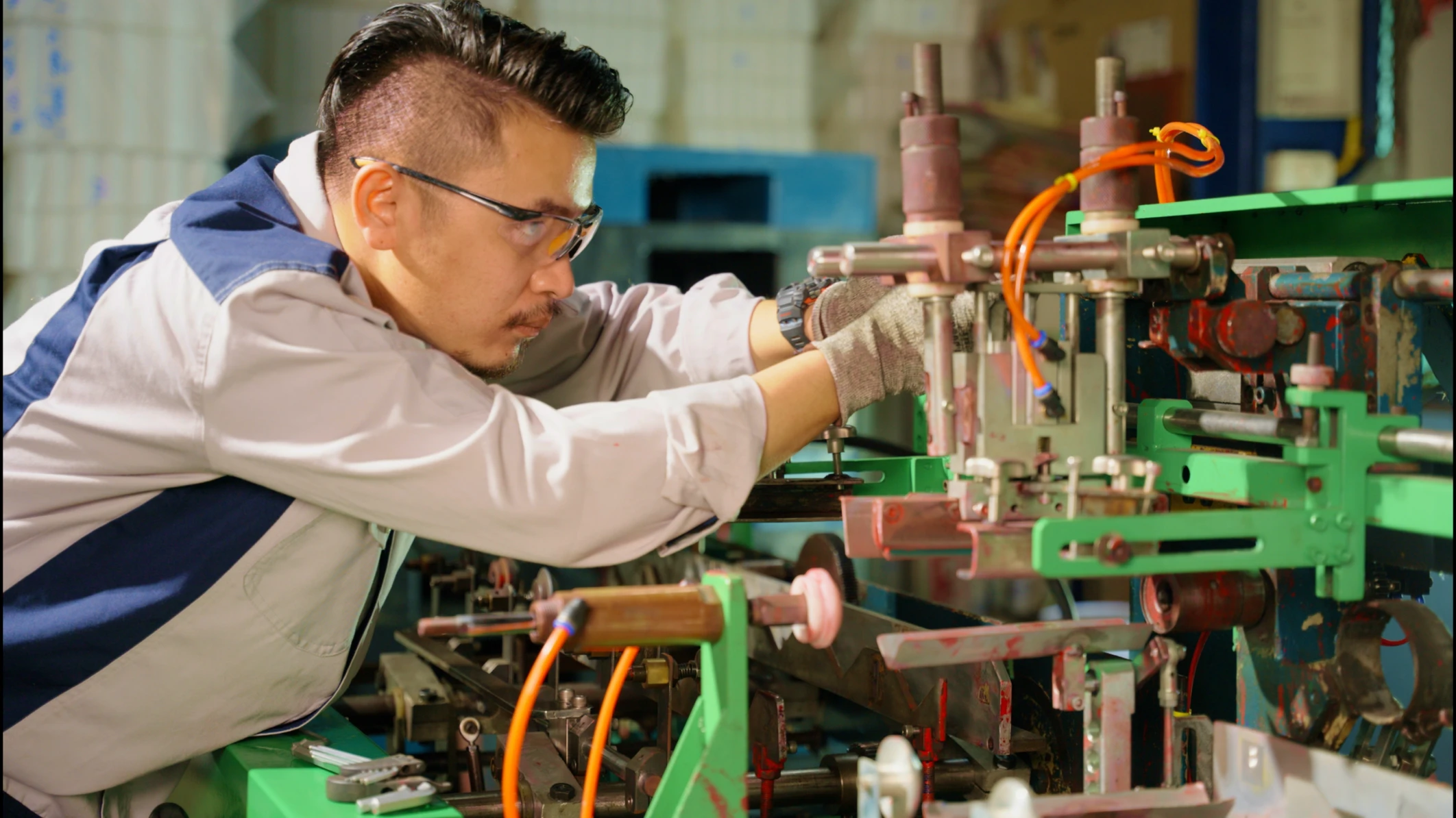 manufacturing team